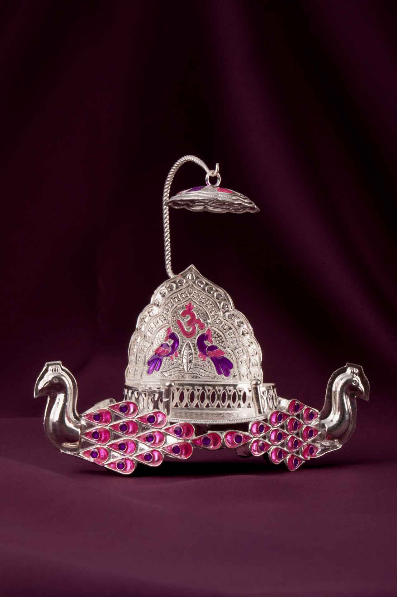 silver swan idol stand singhasan 1